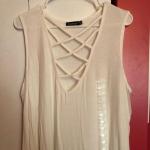 Boohoo plus size top
